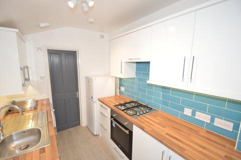 2 bedroom terraced house to rent, Bostall Lane, Abbey Wood, London, SE2