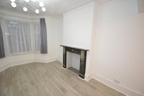 2 bedroom terraced house to rent, Bostall Lane, Abbey Wood, London, SE2