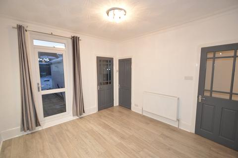 2 bedroom terraced house to rent, Bostall Lane, Abbey Wood, London, SE2