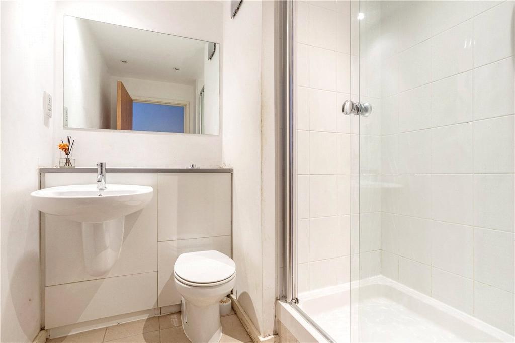 En Suite Bathroom