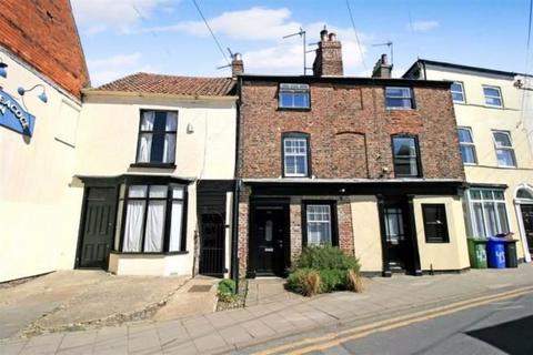 2 bedroom terraced house to rent, Wormgate, Boston, PE21 6NS