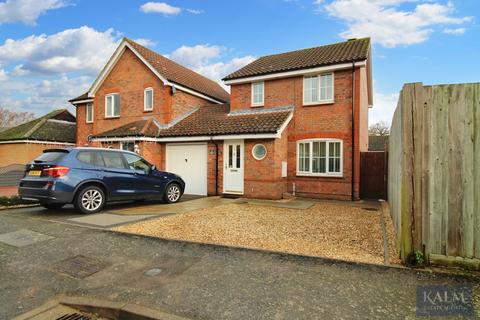 3 Chapel Way, Henlow, SG16 6PB