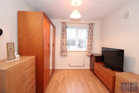 3 Chapel Way, Henlow, SG16 6PB