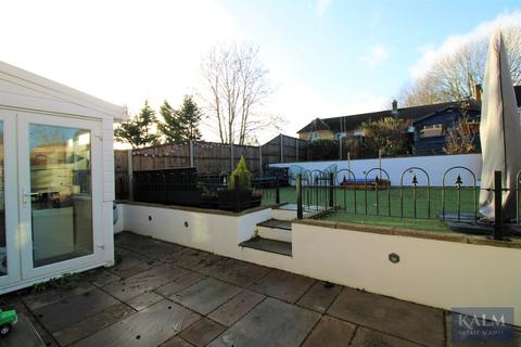 39 Mandeville, Stevenage, SG2 8JJ