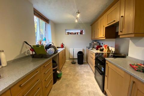 1 bedroom in a house share to rent, Lauradale, Bracknell, Berkshire, RG12