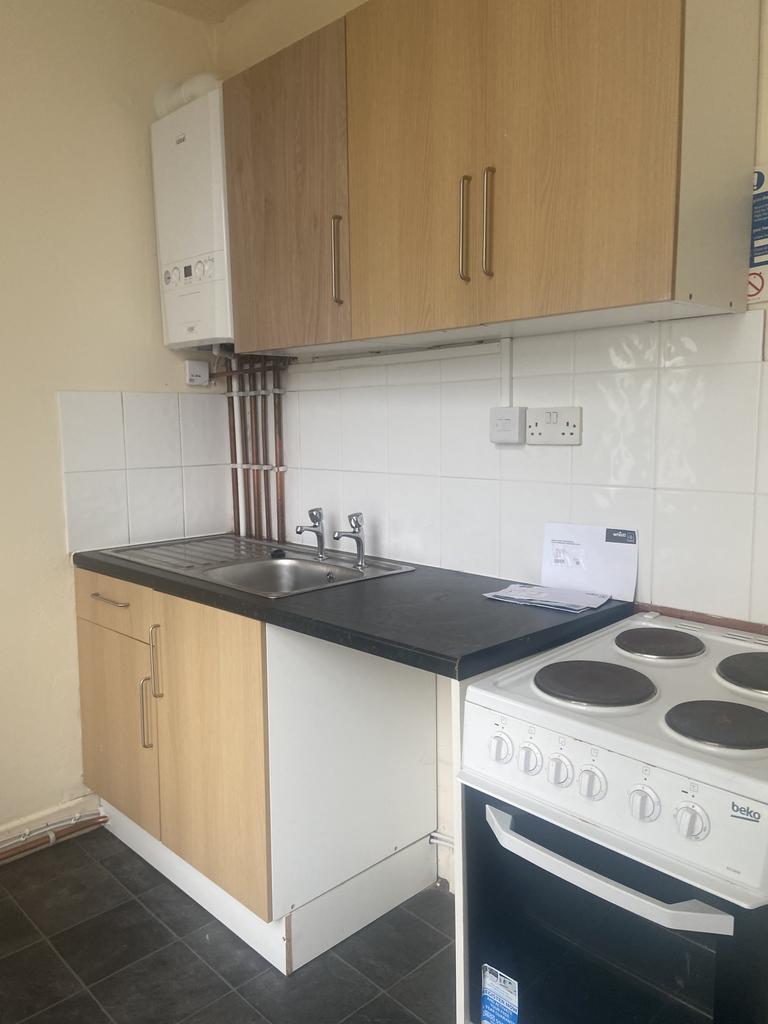 Clover Hill Road, Nelson BB9 1 bed terraced house £282 pcm (£65 pw)