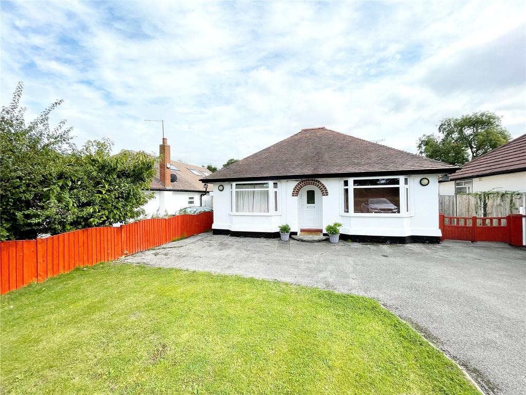 Mannings Lane, Hoole, Chester, CH2 2 bed bungalow £325,000