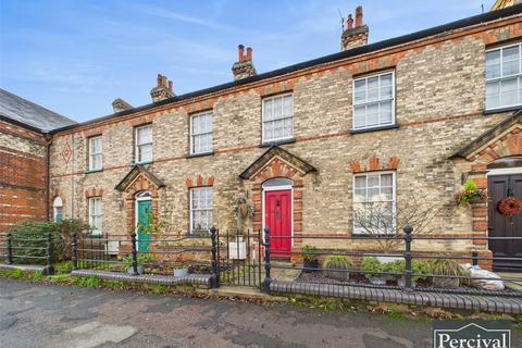 2 bedroom terraced house to rent, High Street, Earls Colne, Colchester, Essex, CO6