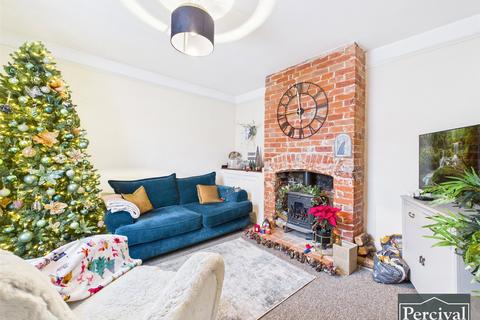 2 bedroom terraced house to rent, High Street, Earls Colne, Colchester, Essex, CO6