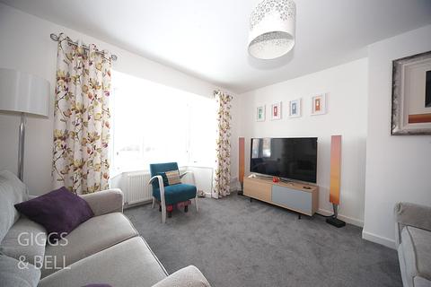 69 Exton Avenue, Luton, LU2 0LH