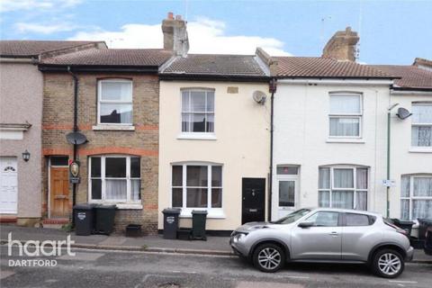 2 bedroom terraced house to rent, Gordon Road, Dartford