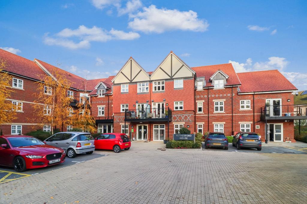 Marple Lane, Chalfont St. Peter, Gerrards Cross, SL9 1 bed apartment