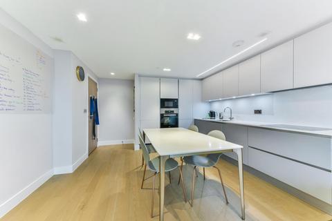 1 bedroom apartment for sale, Club 45, Pan Peninsula, Canary Wharf, E14