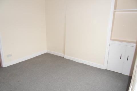 2 bedroom terraced house to rent, St Georges Quay, Lancaster