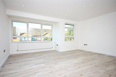 4 bedroom maisonette to rent, Gay Close, Willesden Green, NW2