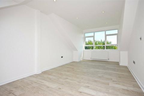 4 bedroom maisonette to rent, Gay Close, Willesden Green, NW2