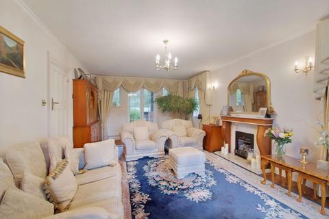 126 Waxwell Lane, Pinner, HA5 3ES