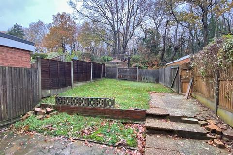 45 Chestnut Drive, Sturry, Canterbury, CT2 0NB