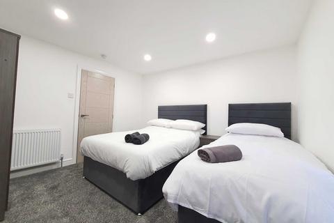 2 bedroom serviced apartment to rent, Banks Street, Blackpool