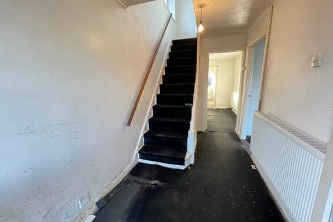 69 Edgewood Drive, Luton, LU2 8ER