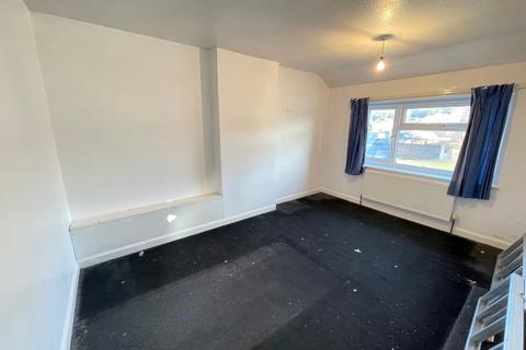 69 Edgewood Drive, Luton, LU2 8ER