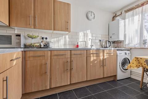 154 Stanley Road, Hounslow, TW3 1YT
