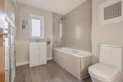 154 Stanley Road, Hounslow, TW3 1YT