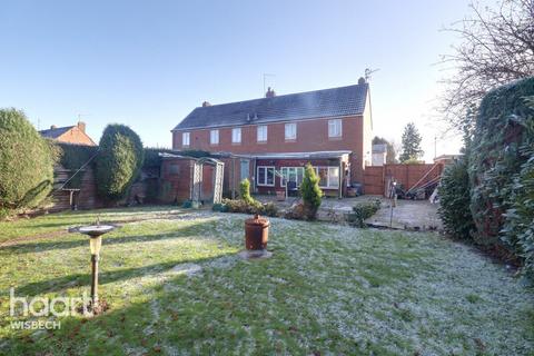 3 bedroom semi-detached house for sale - Savory Road, Wisbech