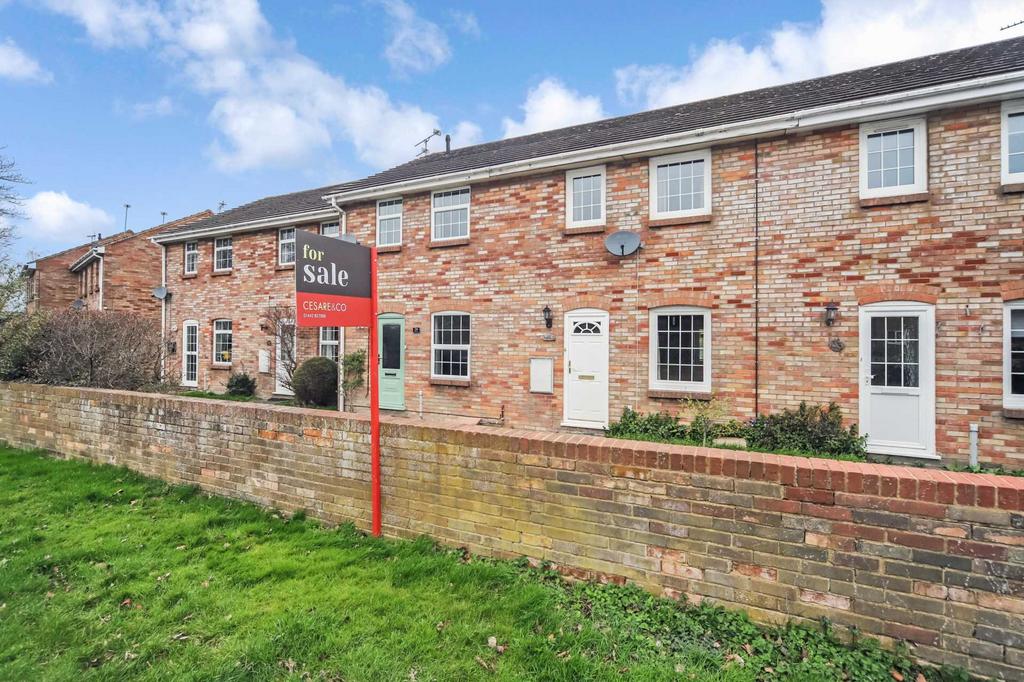 Old Farm, Pitstone 2 bed terraced house £324,950