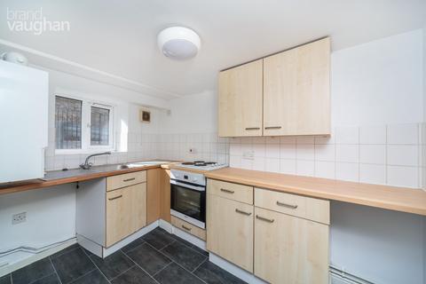 2 bedroom flat to rent - Devonian Court, Park Crescent Place, Brighton, East Sussex, BN2