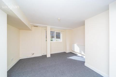 2 bedroom flat to rent, Devonian Court, Park Crescent Place, Brighton, East Sussex, BN2