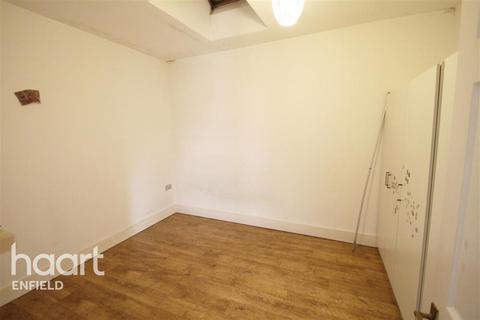 1 bedroom flat to rent, Bury Street