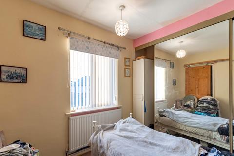 5 Grange Road, Woodlands, Doncaster, DN6 7PT