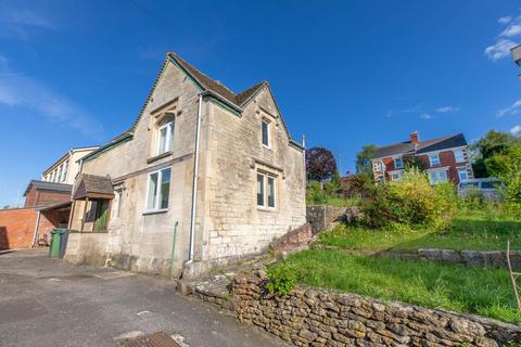 2 bedroom detached house for sale, Ryleaze Road, Stroud