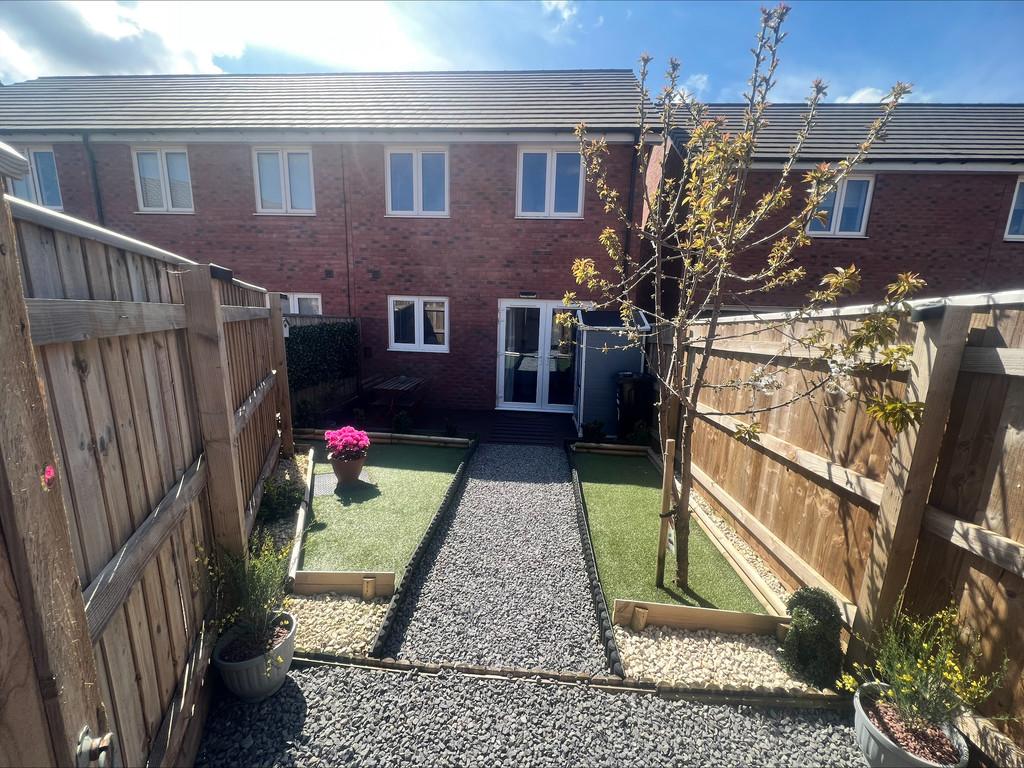 Rush Meadow Road, Cranbrook, Exeter 3 bed end of terrace house for sale