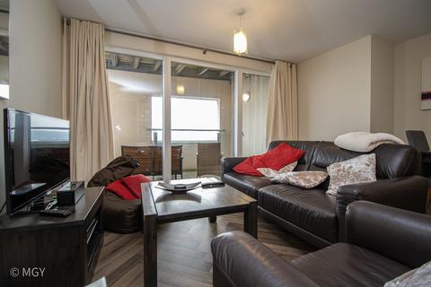2 bedroom apartment to rent, Vega House, Celestia, Cardiff Bay