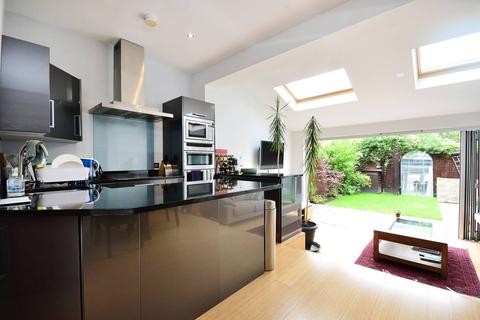 3 bedroom terraced house to rent - Ernest Gardens, Strand on the Green, London, W4