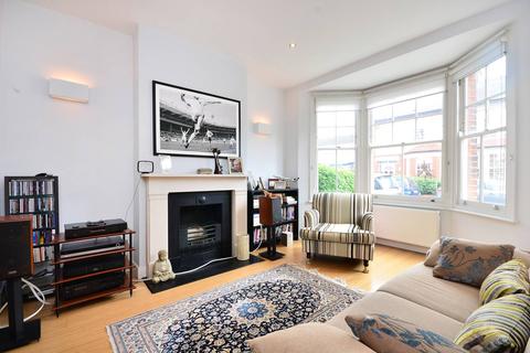 3 bedroom terraced house to rent - Ernest Gardens, Strand on the Green, London, W4