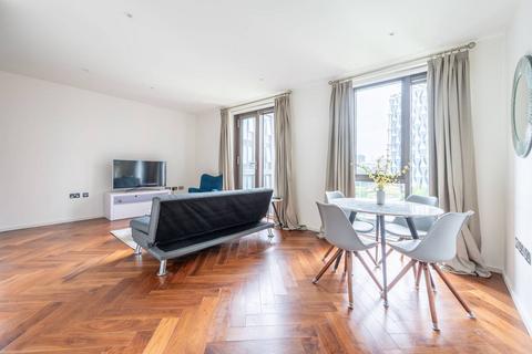 1 bedroom flat for sale, Ambassador Building, Embassy Gardens, Nine Elms, London, SW11