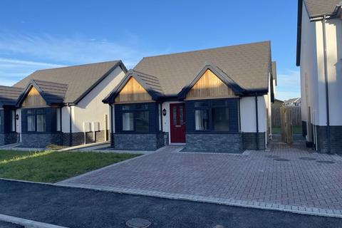 2 bedroom detached house for sale, Llangefni, Isle of Anglesey