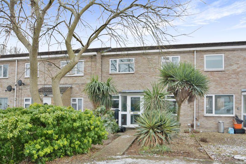 Sandgate, Lower Stratton, Swindon 2 bed terraced house for sale £200,000