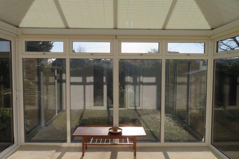 8 Firs Hamlet, West Mersea, Colchester, CO5 8NF