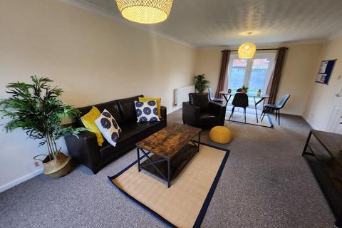 4 bedroom house share to rent, Stafford Avenue