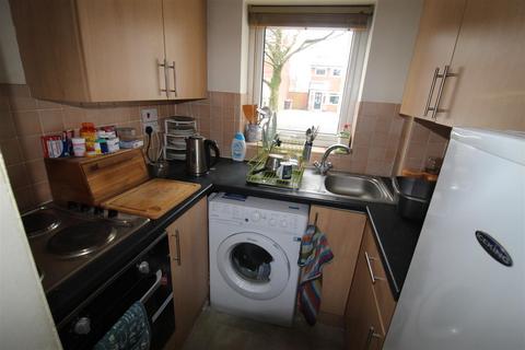 19 Cranleigh Close, Blackrod, Bolton, BL6 5TP