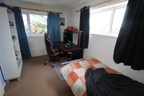 19 Cranleigh Close, Blackrod, Bolton, BL6 5TP