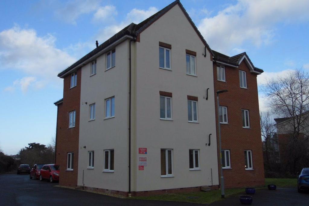 Ledbury Court, Ledbury Road 1 bed flat £500 pcm (£115 pw)