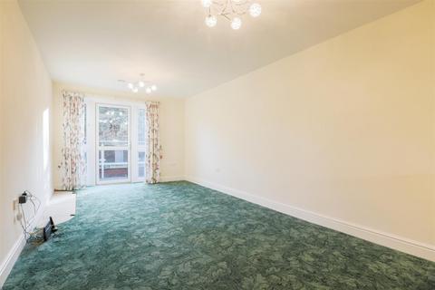 2 bedroom apartment for sale, Justice Court, Holt Road, Cromer, Norfolk, NR27 9EL