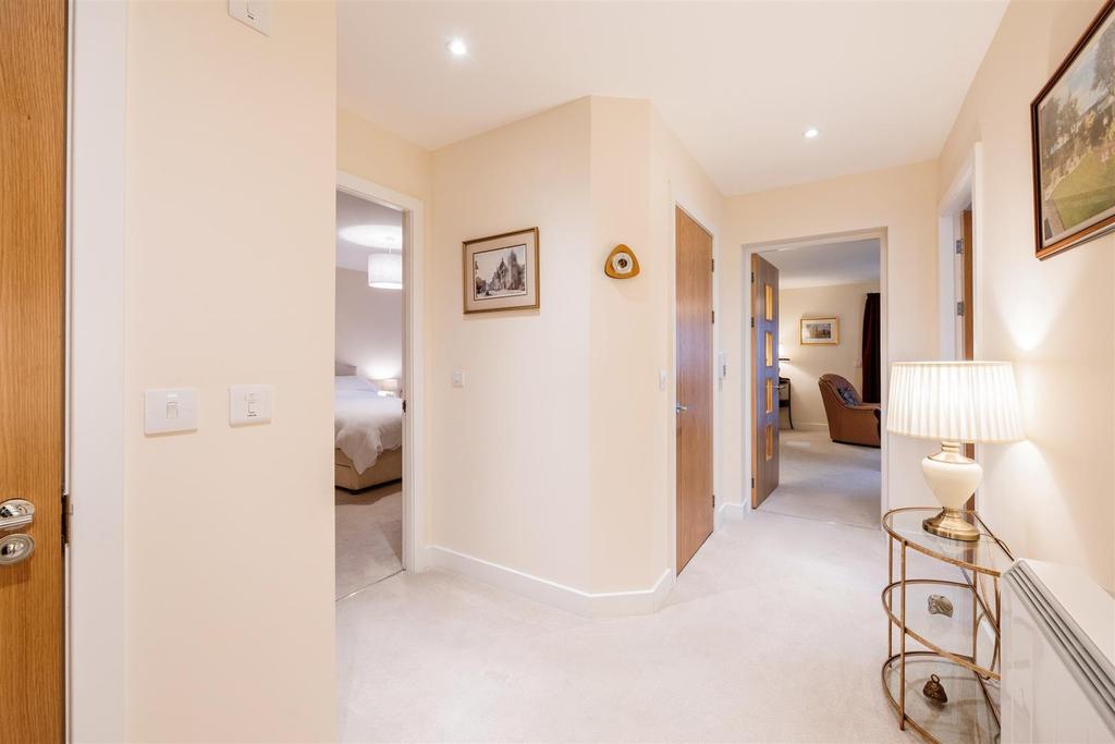 Hallway 11 RWD.jpg