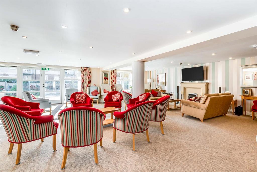Communal lounge at Lady Susan Court.jpg