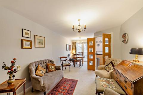 1 bedroom apartment for sale - Thackrah Court, Squirrel Way, Shadwell, Leeds